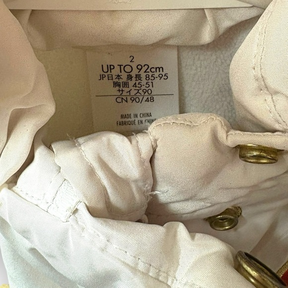 ✨TODDLER WHITE PRINCESS JACKET✨ - Picture 4 of 4